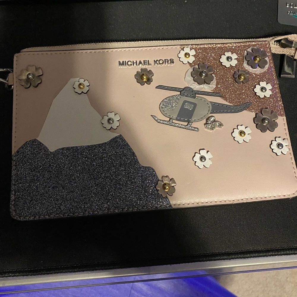 Michael Kors wristlet